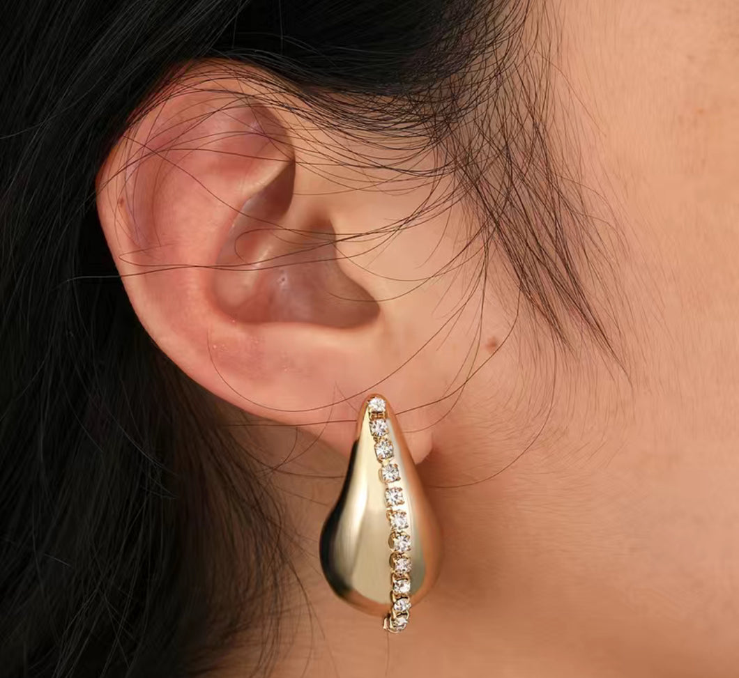 Rhinestone Gold Drop earrings