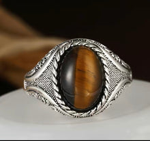 Load image into Gallery viewer, Men’s Tiger Eye Ring