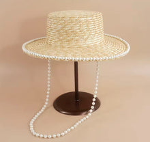 Load image into Gallery viewer, Straw &amp; Pearl Hat