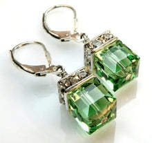 Load image into Gallery viewer, Lime Square Drop Earring