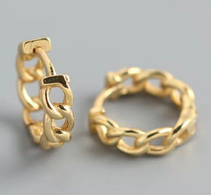 Mini Chain link earrings