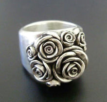 Load image into Gallery viewer, Vintage Rose Ring