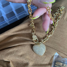 Load image into Gallery viewer, Sweet heart necklace