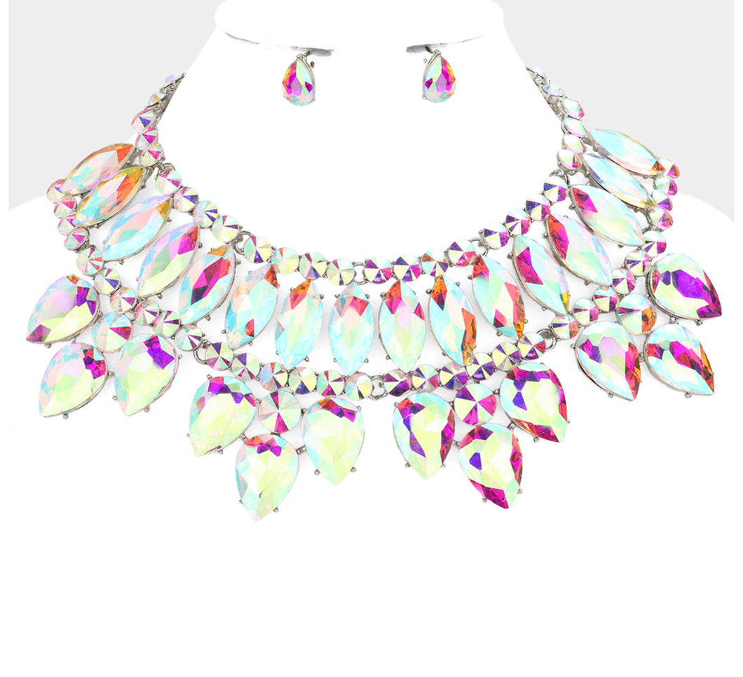 Multi stone necklace set