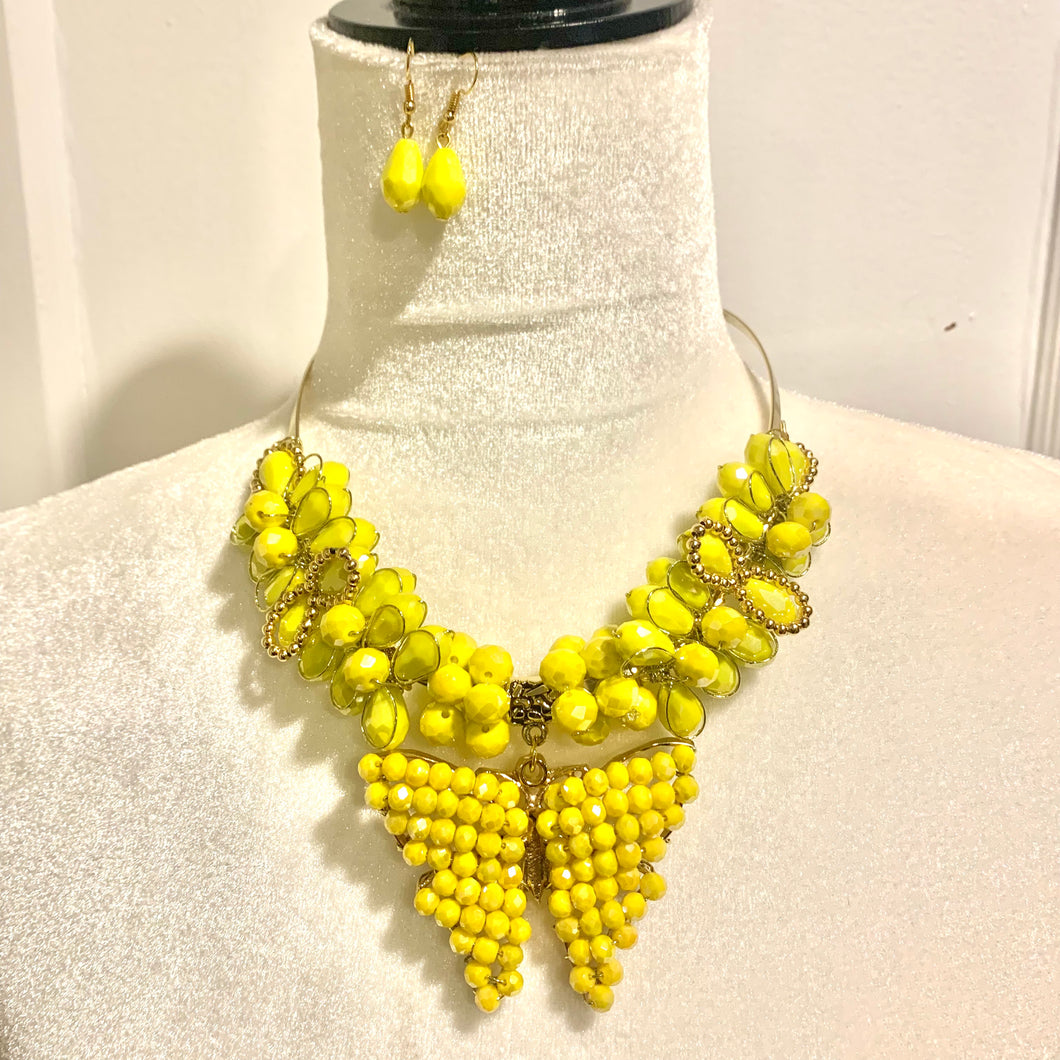 YELLOW BUTTERFLY CHOCKER SET