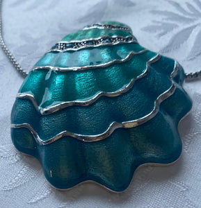 SEA SHELL NECKLACE